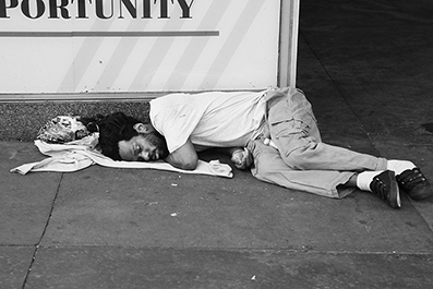 Homeless : Street Life : New York : Personal Photo Projects : Photos : Richard Moore : Photographer